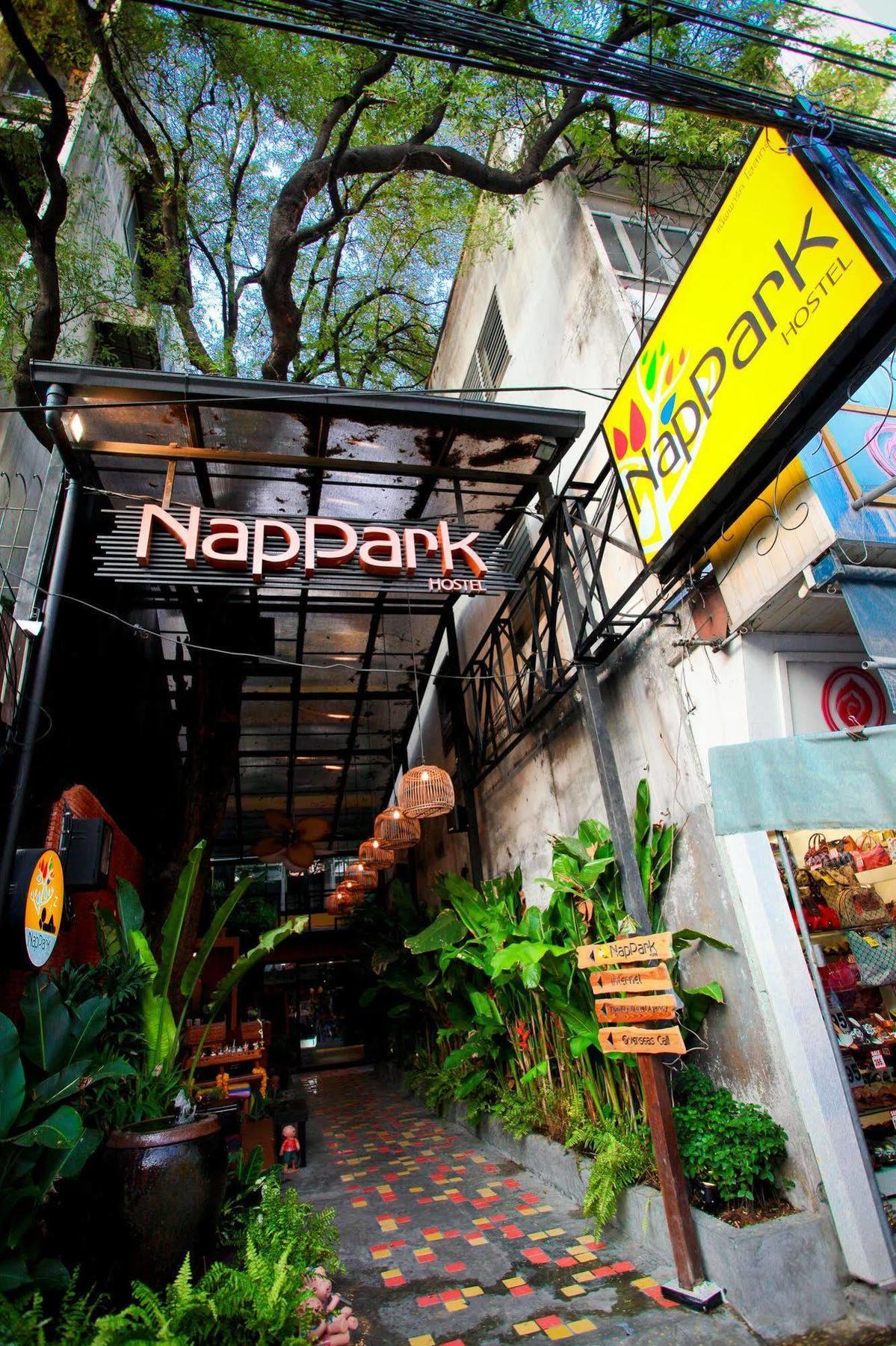 Nappark Hostel @Khao San Bangkok Exterior foto